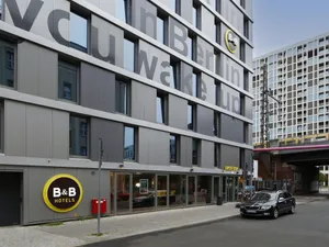 Image of B&B HOTEL Berlin-Alexanderplatz