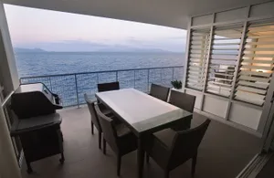 Image of One Bright Point - Stunning Water Views