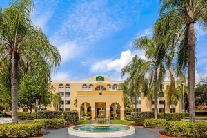 Image of La Quinta by Wyndham Miami Lakes