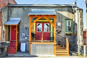 Image of Walkable Studio Apartment in Downtown Livingston!