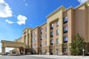 Image of Hampton Inn & Suites Albuquerque-Coors Road