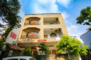 Image of FabExpress Prashansa Palace