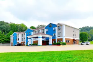 Image of Quality Inn & Suites Caseyville - St Louis