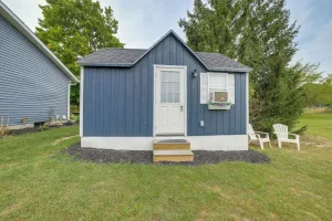 Image of Dumont Lake Studio: Boat, Fish & Unwind!