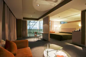 Image of Miracle Transit Hotel