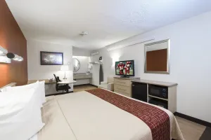 Image of Red Roof Inn Chicago - Joliet