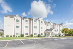 Image of Microtel Inn by Wyndham Rogers