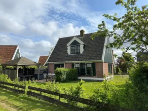 Image of Villa with garden near the Wadden Sea