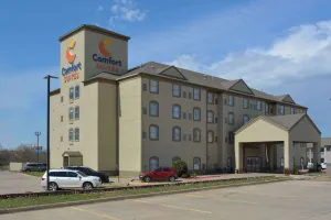 Image of Comfort Suites Yukon - SW Oklahoma City