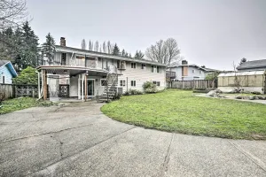Image of Spacious Kent Home ~ 17 Mi to Dtwn Seattle!