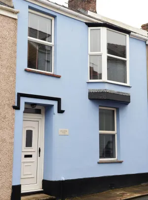 Image of 8 Culver Park - Close to Beach and Town Centre