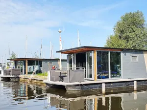 Image of Houseboat Heeg 4 persoons