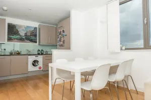 Image of Centrally Located Spacious Flat