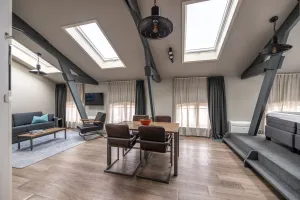 Image of YAYS Amsterdam Maritime by Numa
