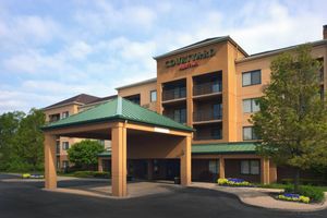 Image of Courtyard Cleveland Airport South