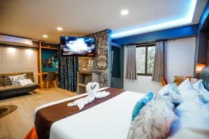 Image of CLOCKWORKORANGE Luxury Suites