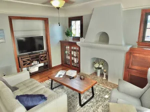 Image of Belmont Boutique Dream Retreat for 2