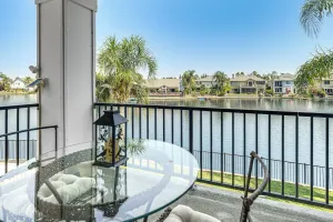 Image of 3 Mi to Main St Tracy: Homey Retreat w/ Game Room!