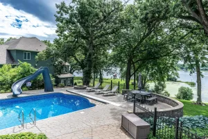 Image of Island Getaway on Delavan Lake