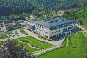 Image of Nuhr Medical - Hotel & Restaurant