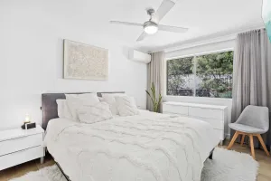 Image of Hillside in the heart of Burleigh
