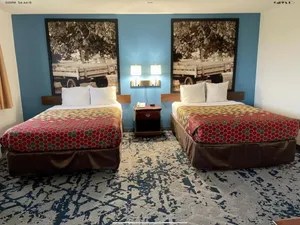 Image of Lamoni Inn & Suites