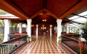 Image of Lagoon Bay Hotel at Leonia