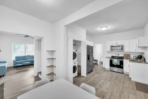 Image of Sleek 4br Home In Raleigh â Fully Renovated 4 Bedroom Home by RedAwning