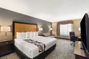 Image of Best Western Inn & Suites - Midway Airport