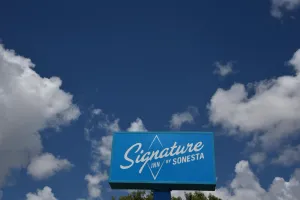 Image of Signature Inn Miami