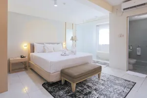 Image of Hotel Gunawangsa Manyar