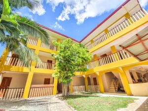 Image of Speed 8 Inn Moalboal