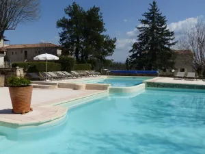 Image of Charembeau