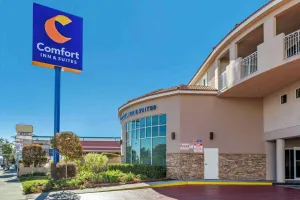 Image of Comfort Inn & Suites Near Universal - N Hollywood - Burbank