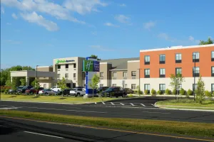 Image of Holiday Inn Express & Suites - Williamstown - Glassboro by IHG