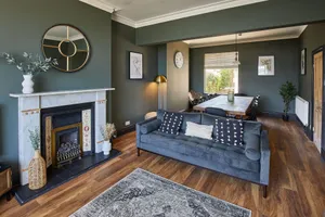 Image of Host & Stay - Raven House