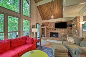Image of Spacious Cabin - 4 Mi to Blue Ridge Parkway!
