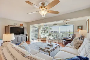 Image of Bay-view Georgetown Getaway w/ Community Beach!