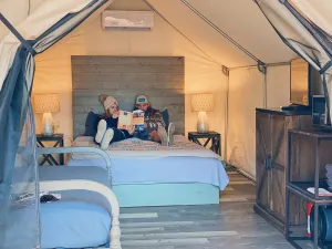 Image of 16 Blue River Camp - Glamping Cabin