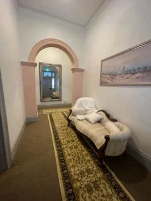 Image of Oakleigh House