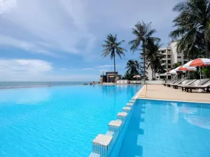 Image of Golden Pine Beach Resort