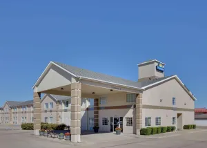 Image of Days Inn by Wyndham Mesquite Rodeo TX