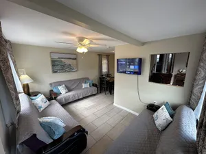 Image of Newly Renovated 2 Bedroom House