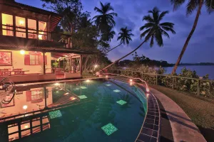 Image of South Point Cottage - Whole Villa 3 Bedrooms (Sleeps 6)