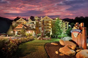 Image of Bearskin Lodge on the River