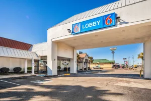 Image of Motel 6-Florence, SC