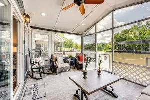 Image of Modern Houseboat on Flint River w/ Dock!