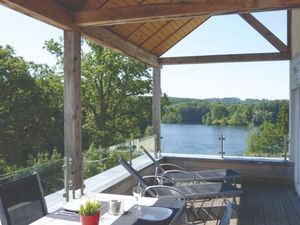 Image of Luxury Apartment With Sauna Over a Lake