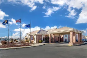 Image of Comfort Inn & Suites Near Fallon Naval Air Station