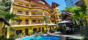 Image of Phratamnak Inn - 100 meter from Beach